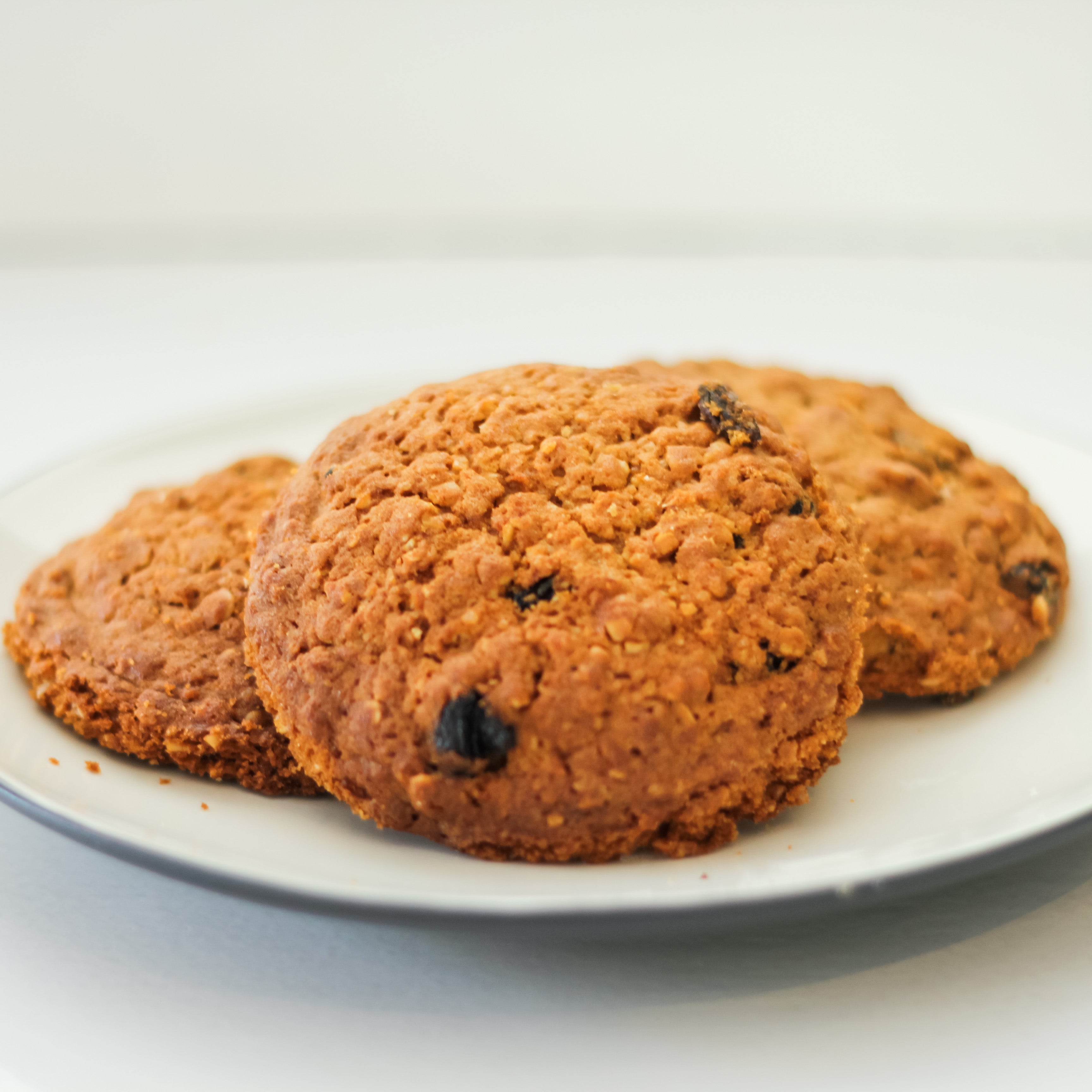 Oatmeal Raisin cookies / each